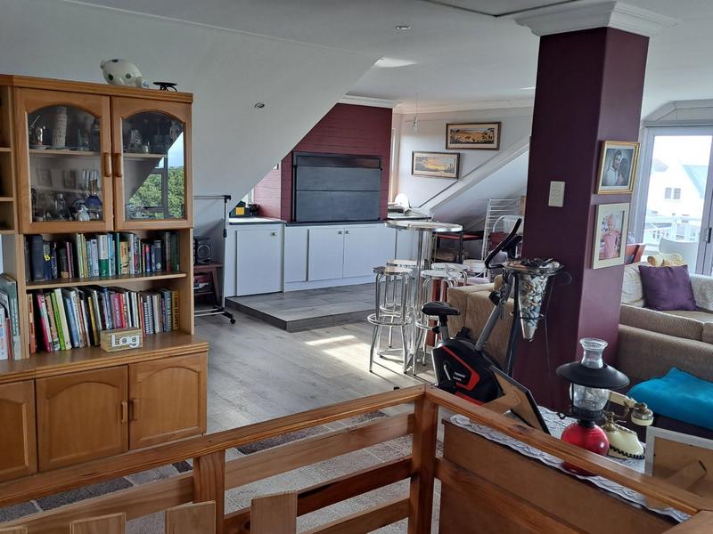 6 Bedroom Property for Sale in Kleinbaai Western Cape